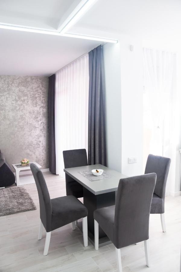 Gala Residence In Nagyvárad Kültér fotó